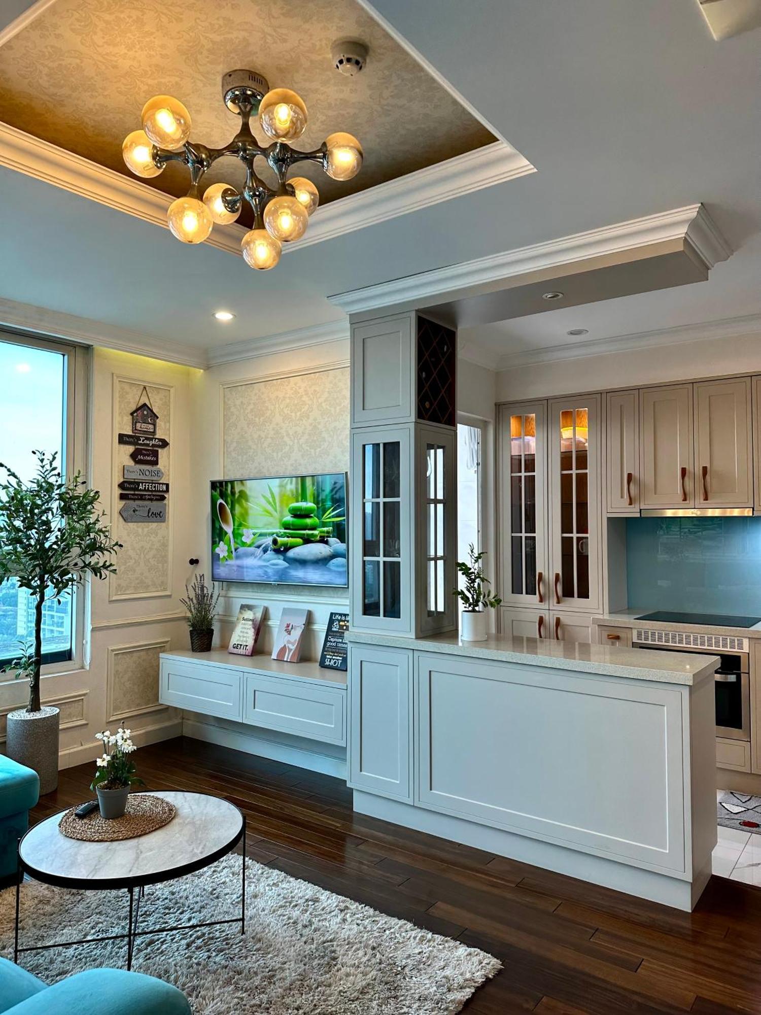Luxury 2-bedroom With Gym, Pool, Park * TP. Hồ Chí Minh