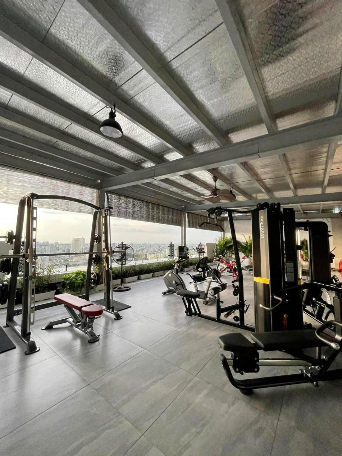 Luxury 2-bedroom With Gym, Pool, Park